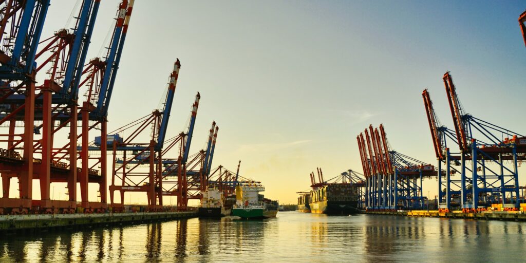 Sehenswürdigkeit Hamburger Hafen für Containerschiffe